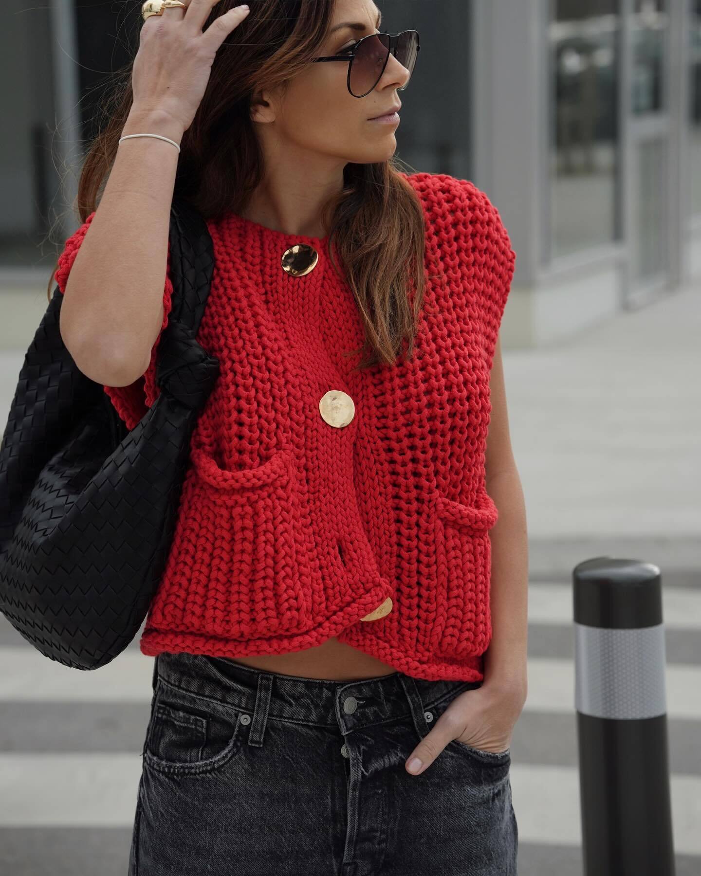 Alicante - Knitted Vest